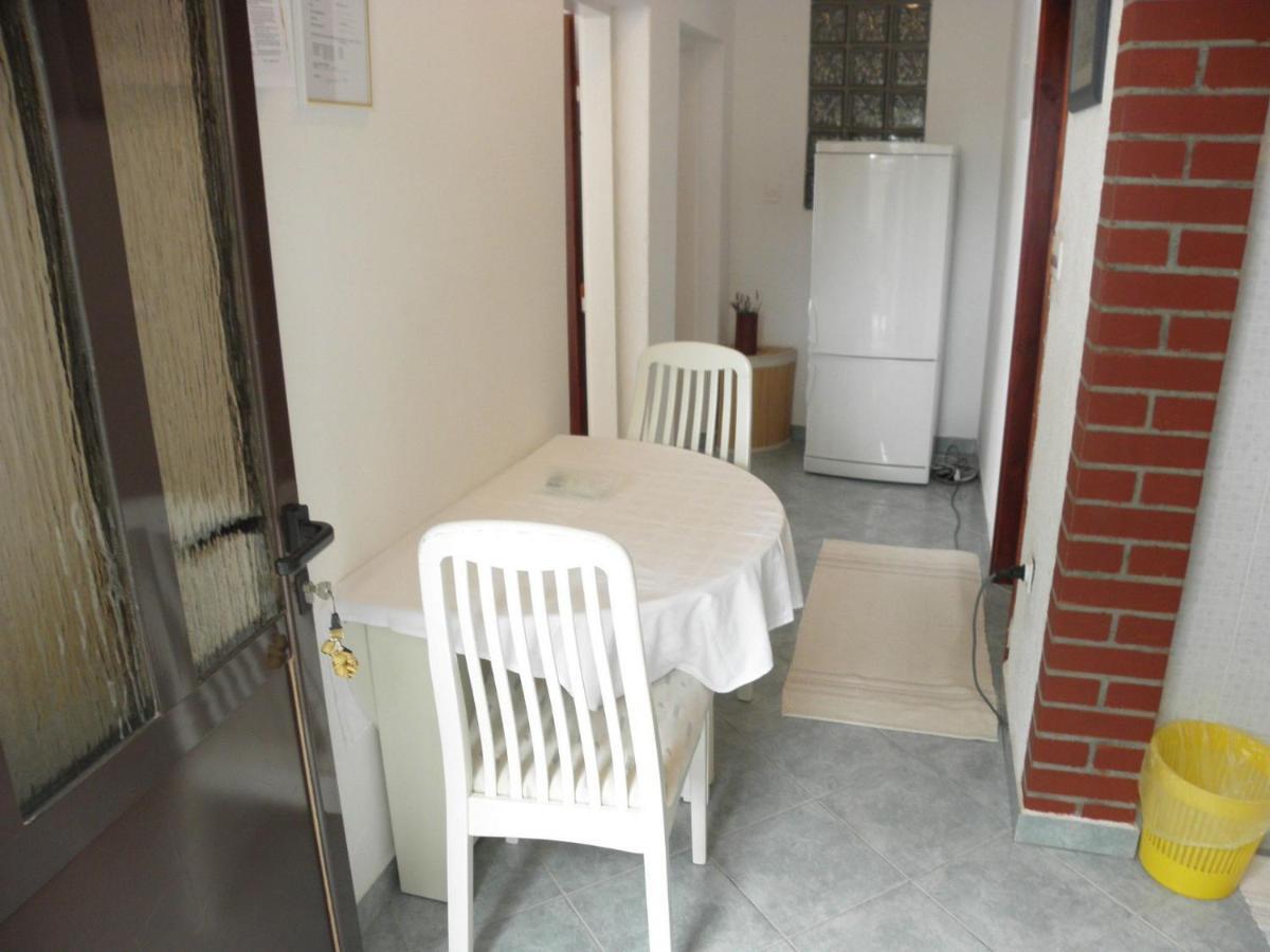 Apartments Neda - 5 M From Sea ลูโคโวชูการ์เย ภายนอก รูปภาพ